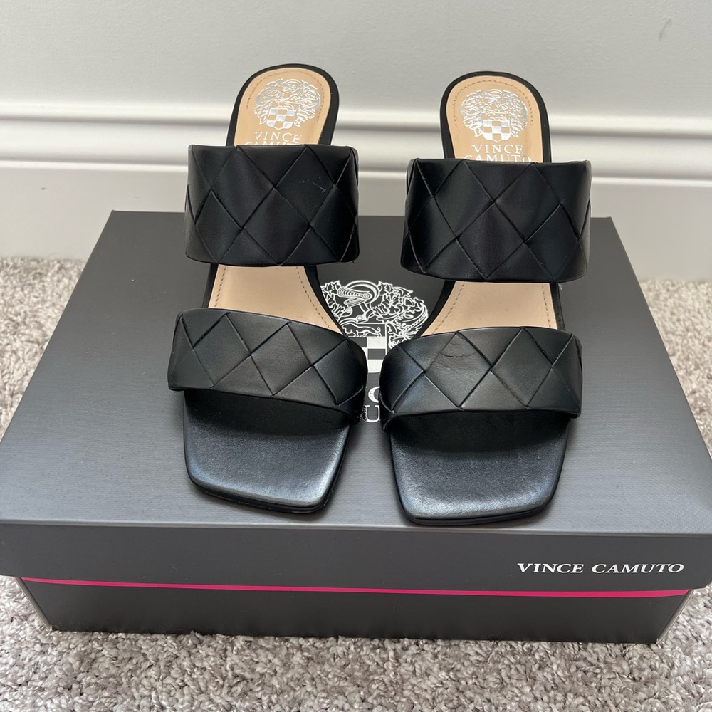 Vince Camuto black heels